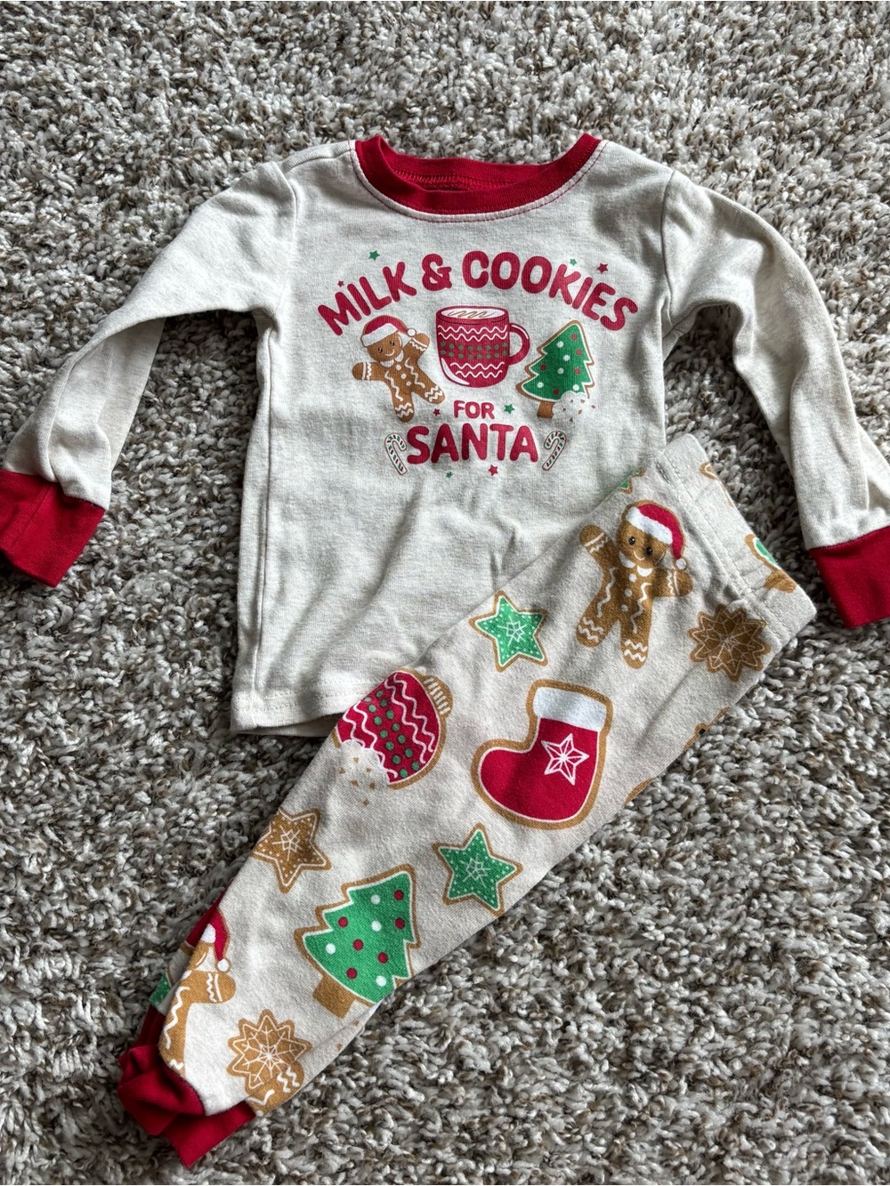Place Beige and Red 'Milk & Cookies for Santa' Kids Pajama Set